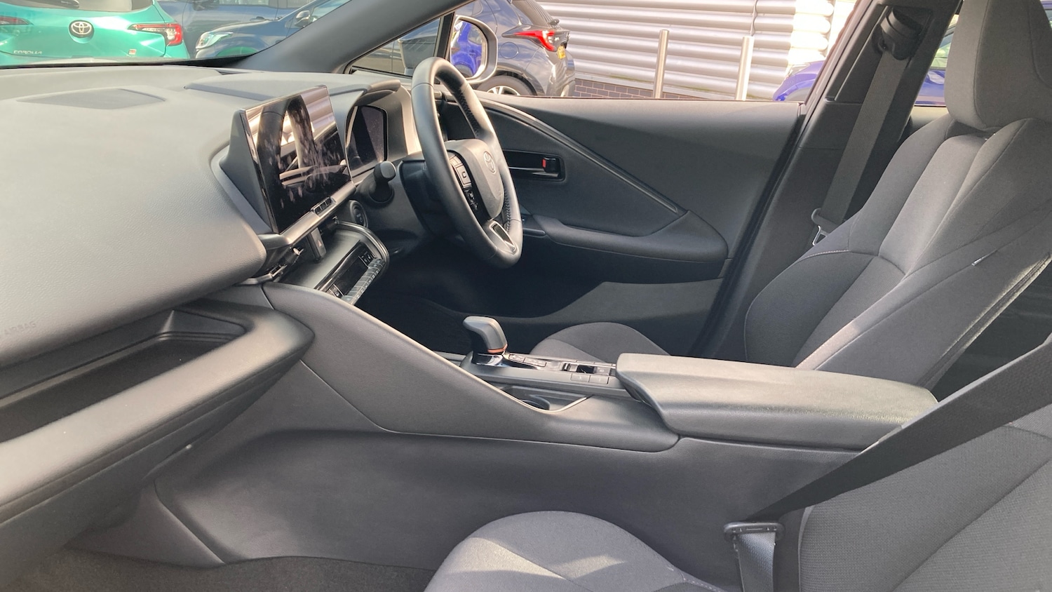 Used Toyota C-HR 2024 for sale - 77095652: Photo 10