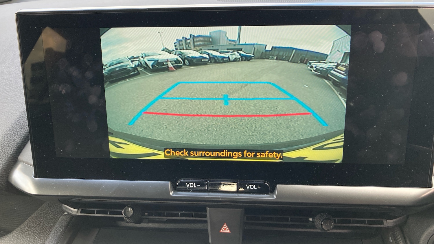 Used Toyota C-HR 2024 for sale - 77095652: Photo 28