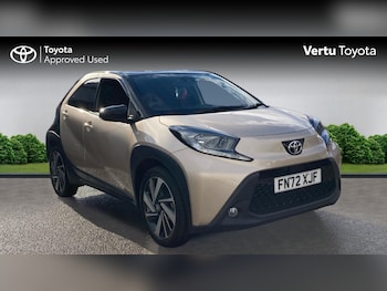 2022 (72) - 1.0 VVT-i Edge 5dr