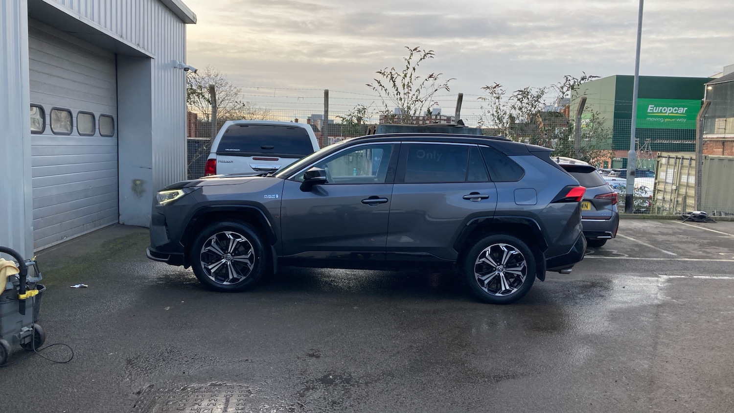 Used Toyota RAV4 2021 for sale - 76831468: Photo 17