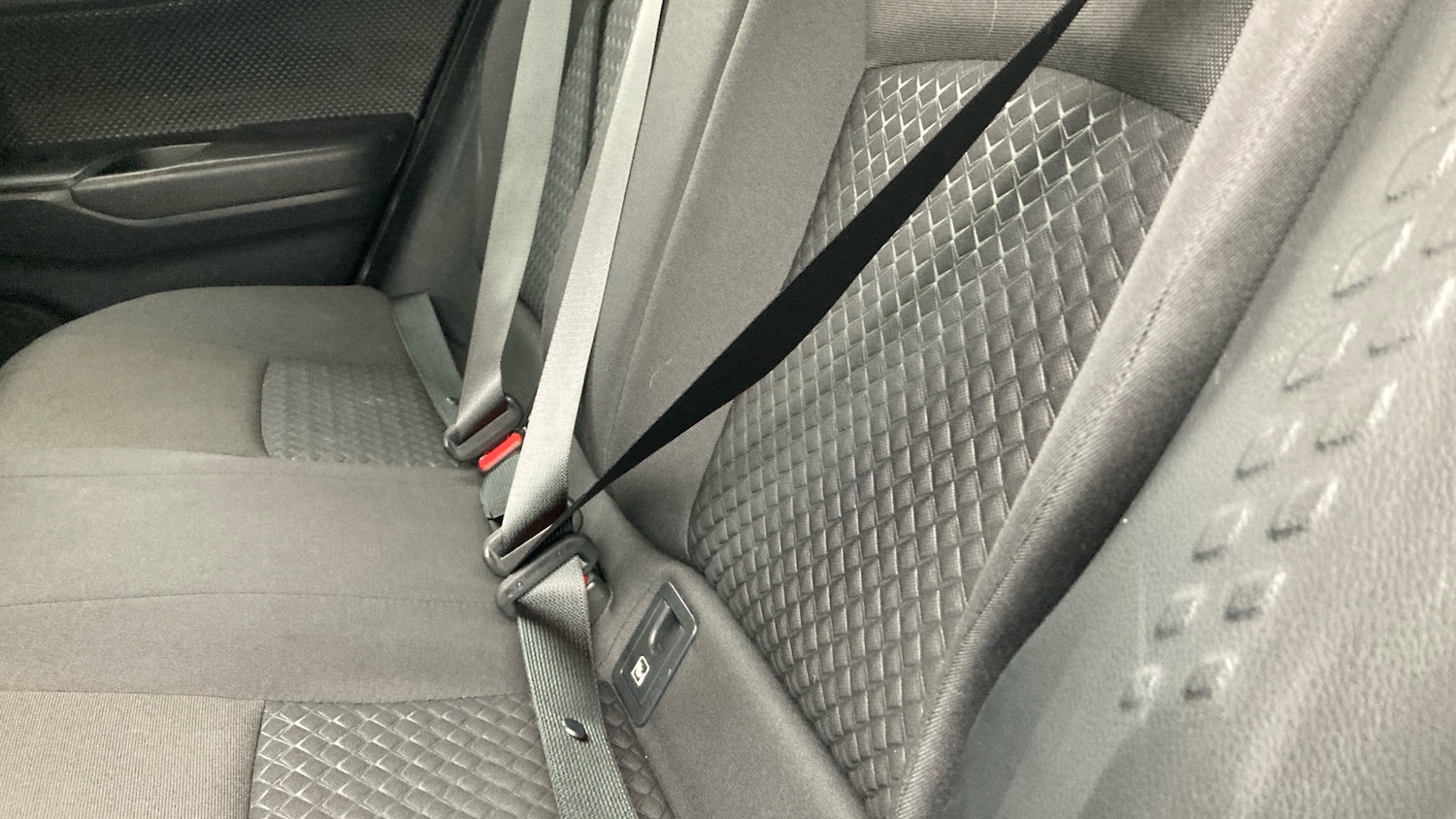 Used Toyota C-HR 2023 for sale - 77812862: Photo 22