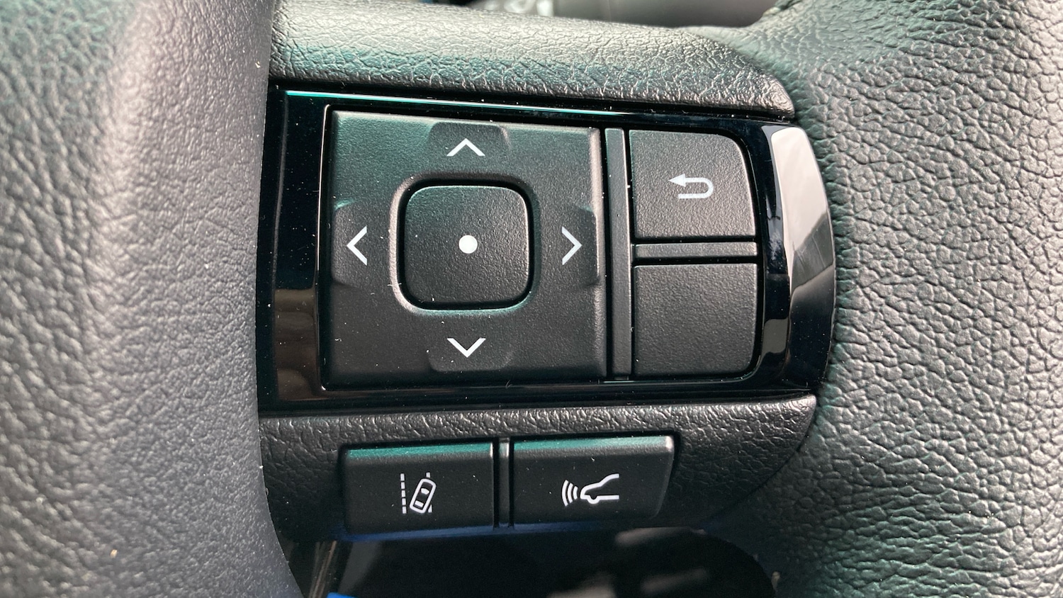 Used Toyota Hilux 2025 for sale - 78190915: Photo 31