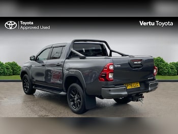 Used Toyota Hilux 2025 for sale - 78190915: Photo