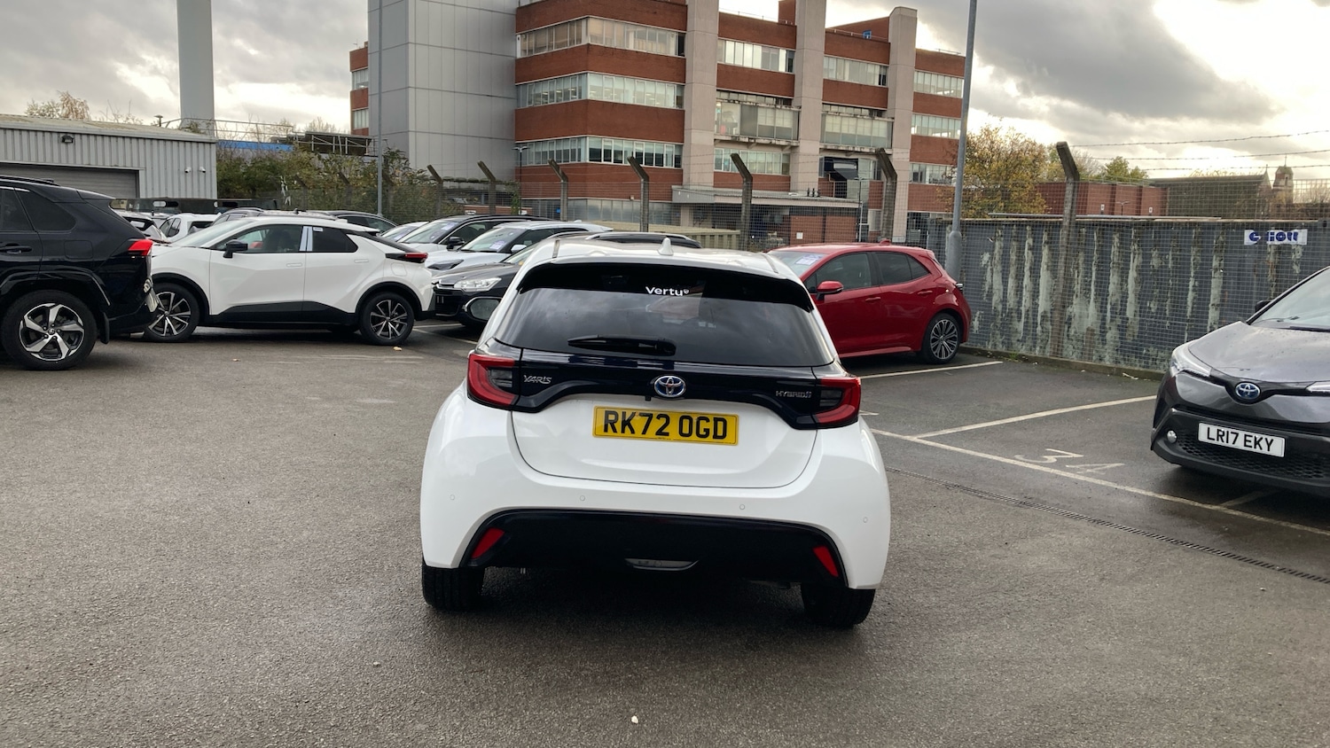 Used Toyota Yaris 2022 for sale - 76427759: Photo 19