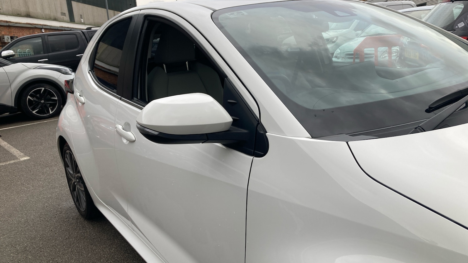 Used Toyota Yaris 2022 for sale - 76427759: Photo 31