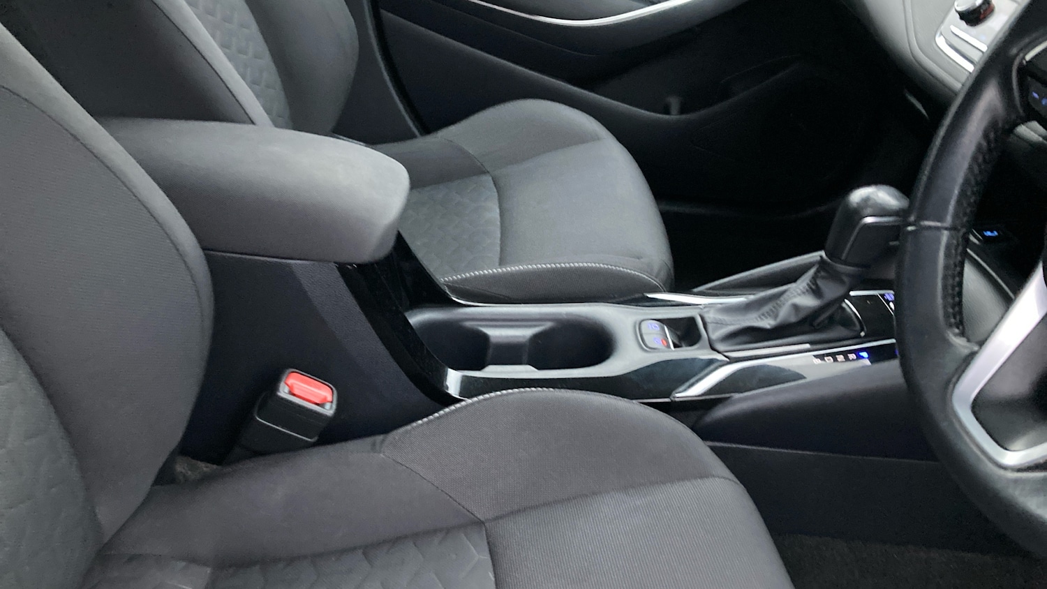 Used Toyota Corolla 2022 for sale - 77248543: Photo 34