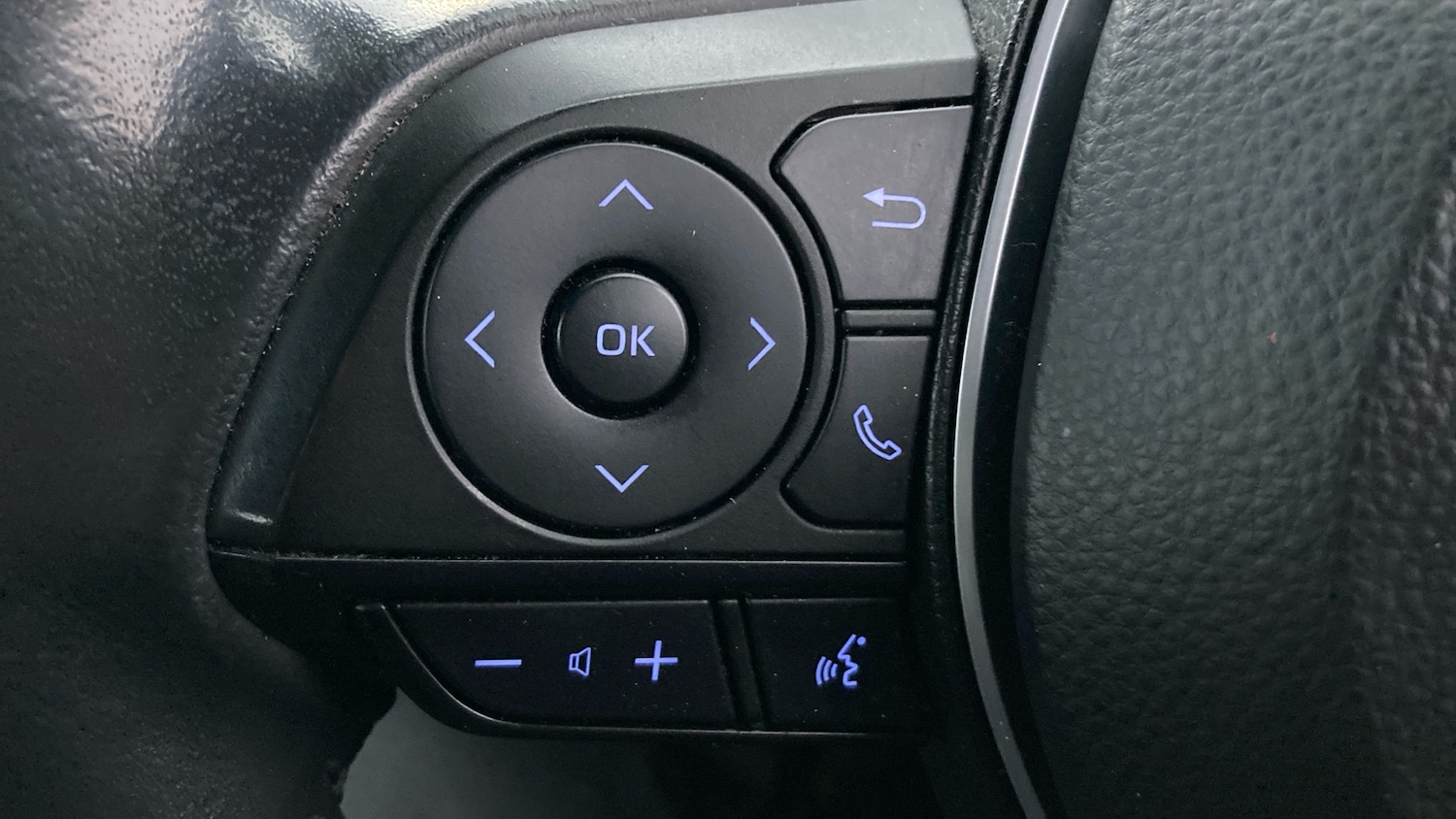 Used Toyota Corolla 2022 for sale - 77248543: Photo 35