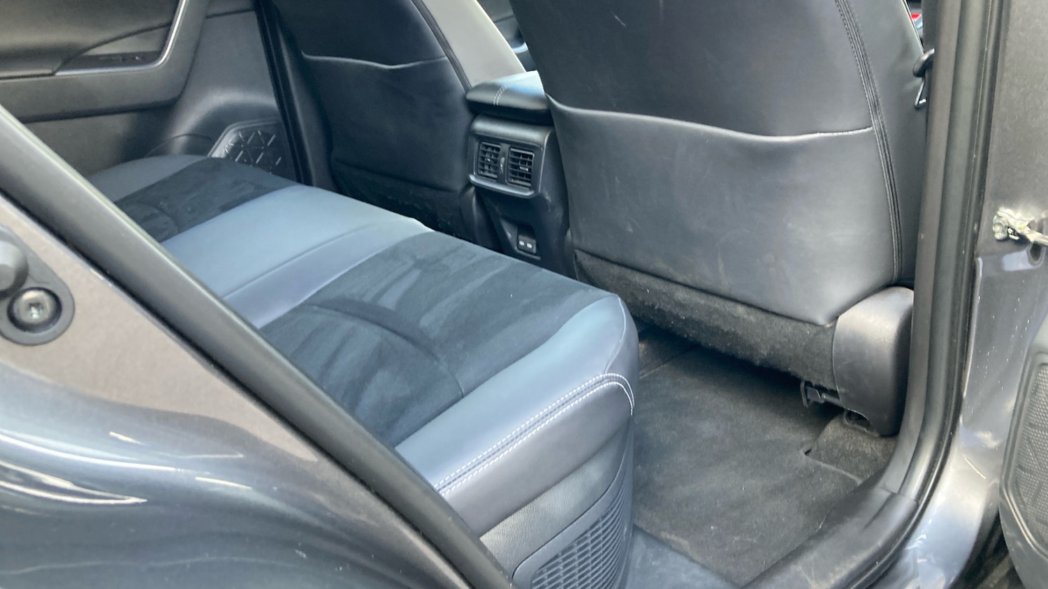 Used Toyota RAV4 2025 for sale - 78092620: Photo 12