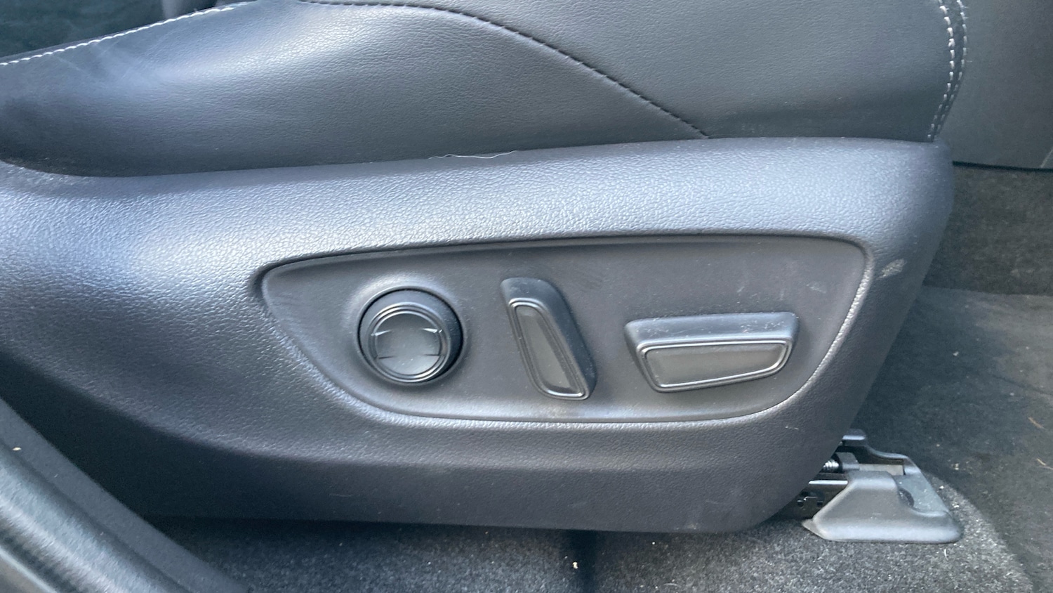 Used Toyota RAV4 2025 for sale - 78092620: Photo 34