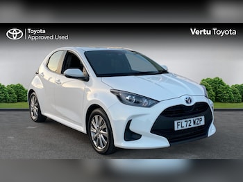 Used Toyota Yaris 2022 for sale - 76948840: Photo