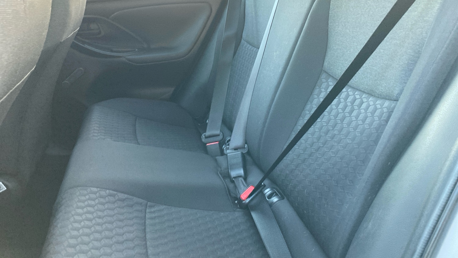 Used Toyota Yaris 2022 for sale - 76948840: Photo 21