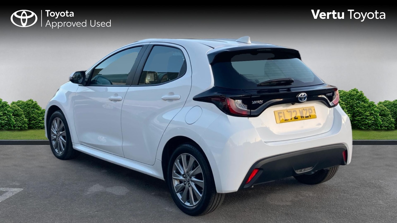 Used Toyota Yaris 2022 for sale - 76948840: Photo 4