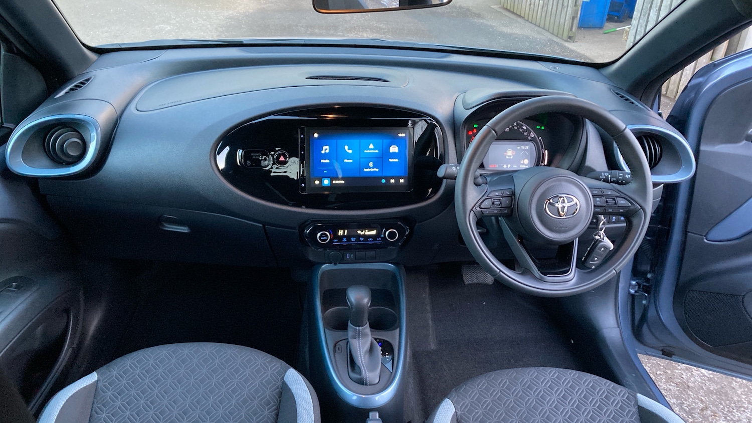 Used Toyota Aygo X 2024 for sale - 77103347: Photo 5