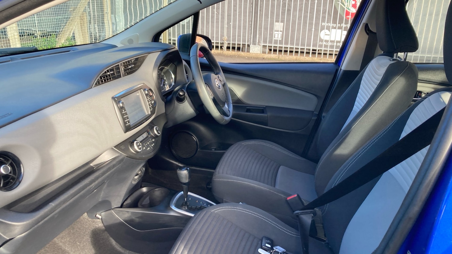 Used Toyota Yaris 2019 for sale - 76542779: Photo 10