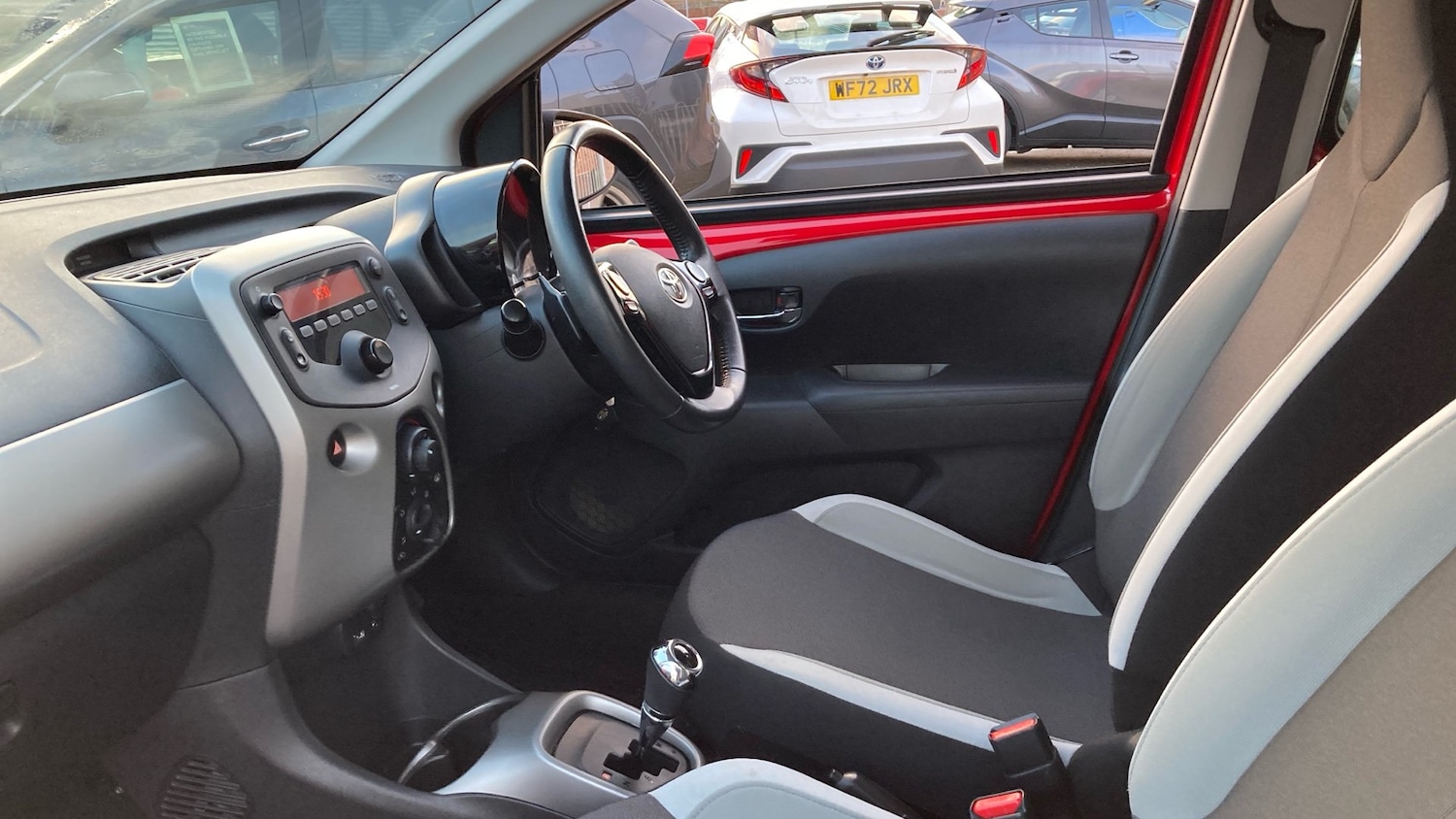 Used Toyota AYGO 2018 for sale - 77149214: Photo 10