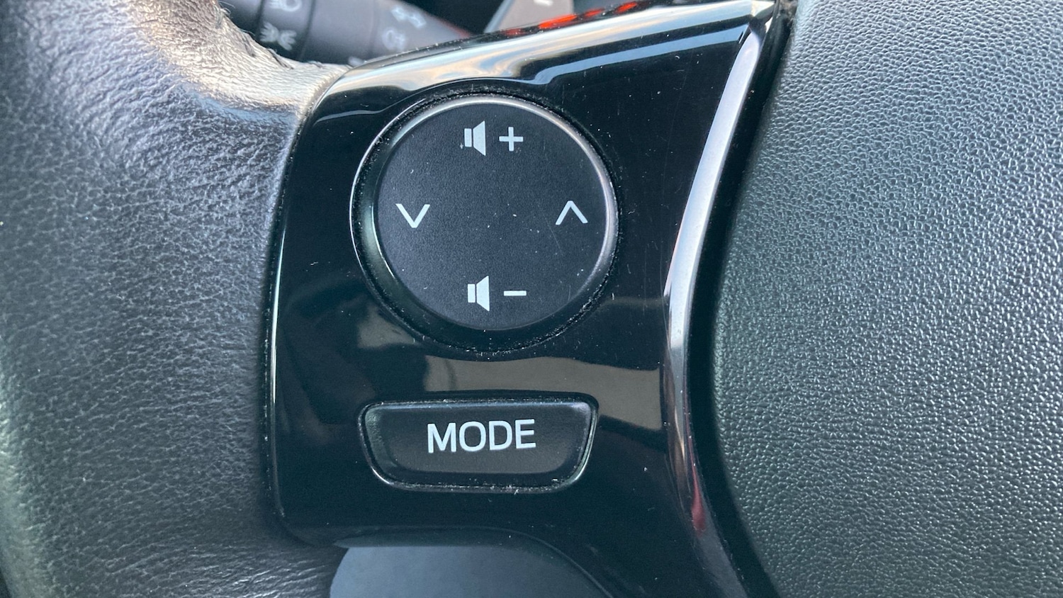 Used Toyota AYGO 2018 for sale - 77149214: Photo 35