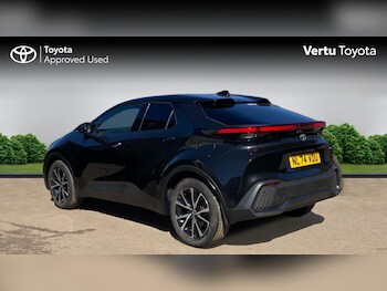 Used Toyota C-HR 2024 for sale - 78373300: Photo