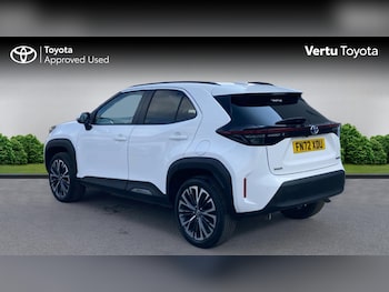 Used Toyota Yaris Cross 2023 for sale - 78722550: Photo