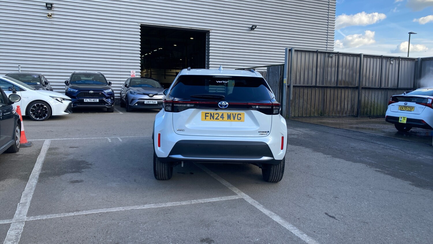 Used Toyota Yaris Cross 2024 for sale - 78139459: Photo 19