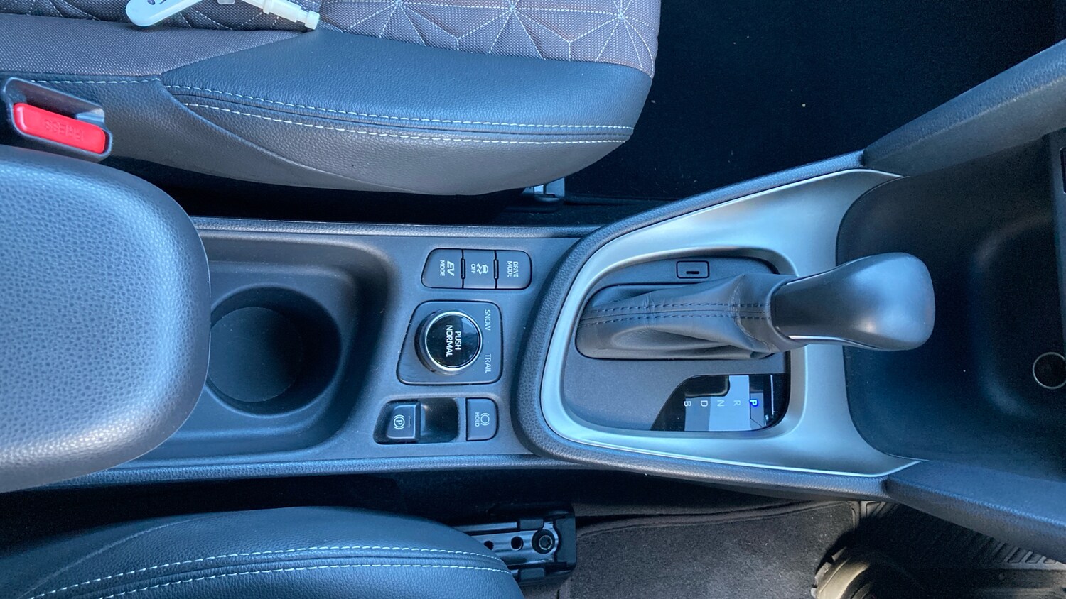 Used Toyota Yaris Cross 2024 for sale - 78139459: Photo 32