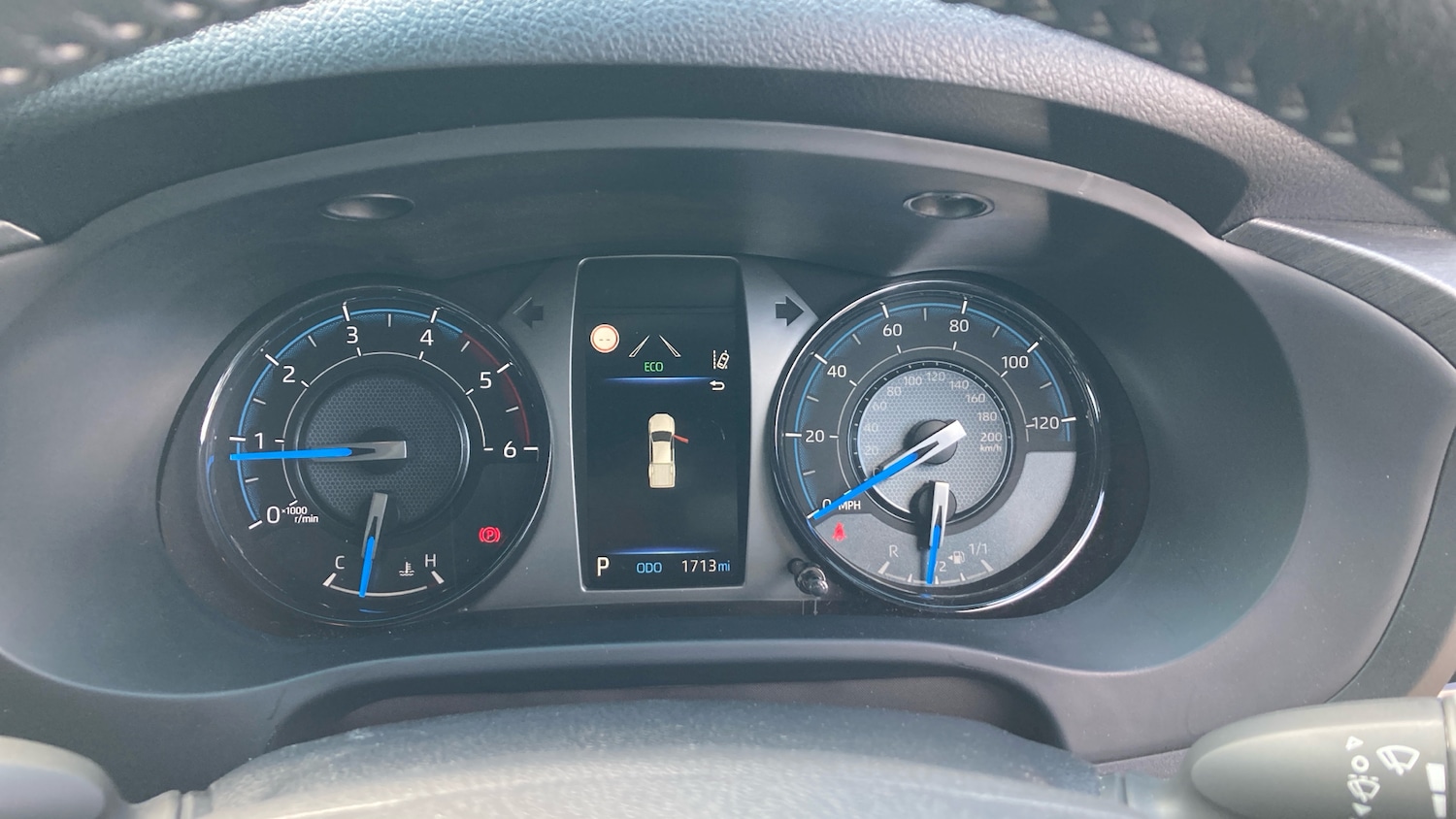 Used Toyota Hilux 2025 for sale - 76393924: Photo 9