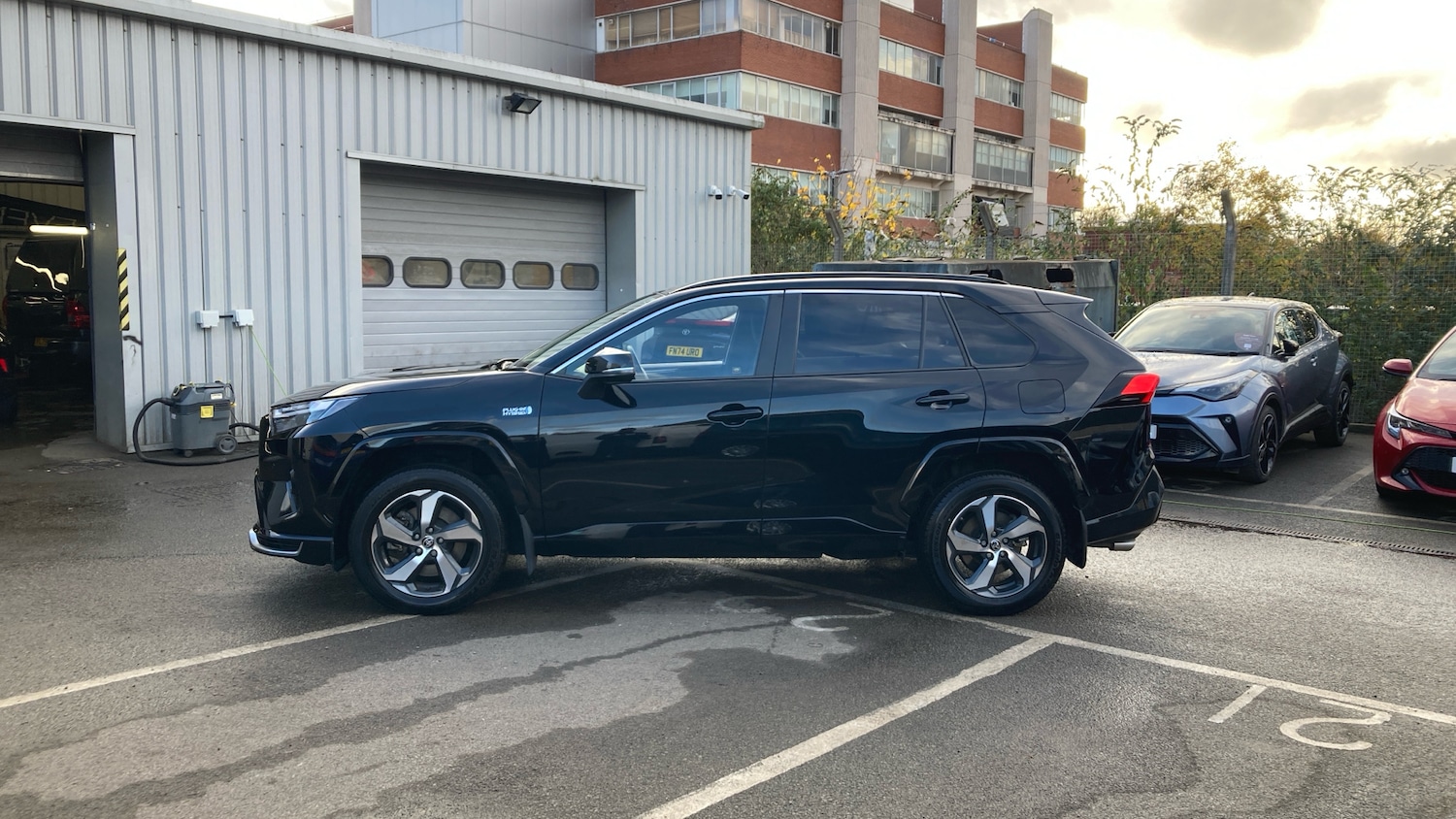 Used Toyota RAV4 2024 for sale - 76343847: Photo 17