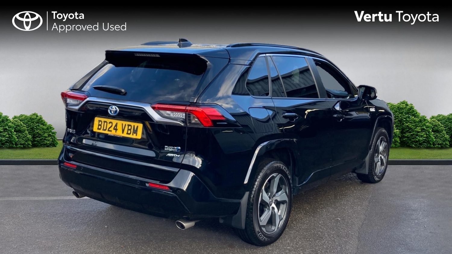 Used Toyota RAV4 2024 for sale - 76343847: Photo 2