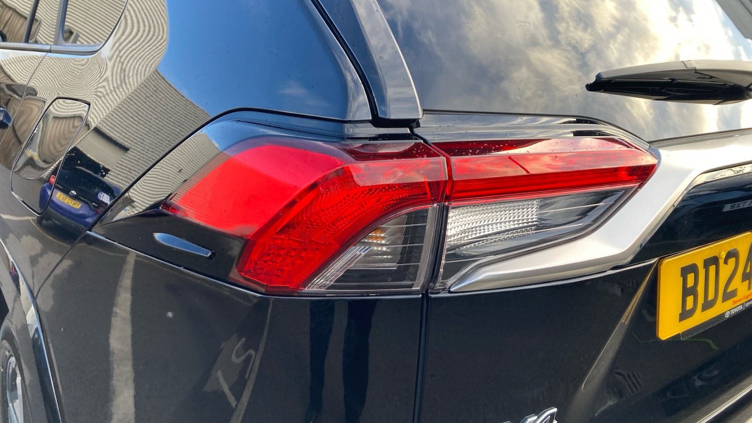 Used Toyota RAV4 2024 for sale - 76343847: Photo 23