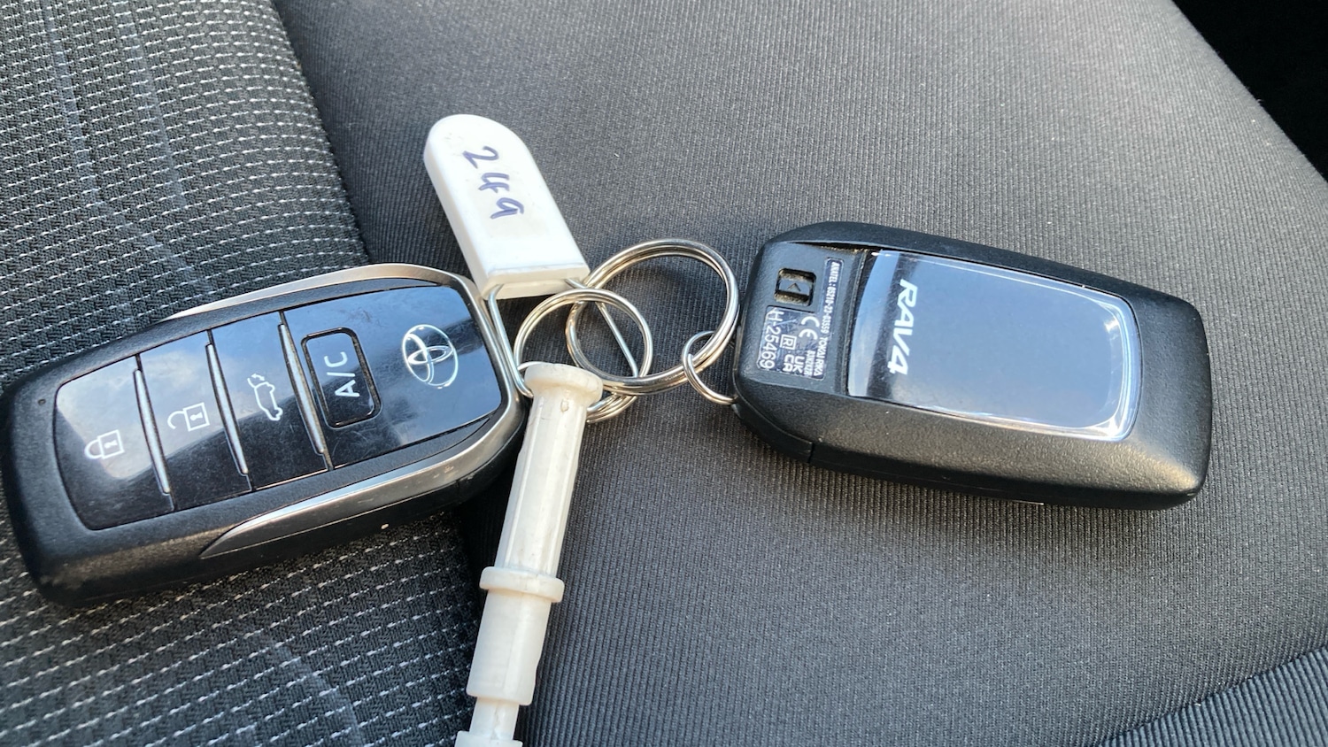 Used Toyota RAV4 2024 for sale - 76343847: Photo 38