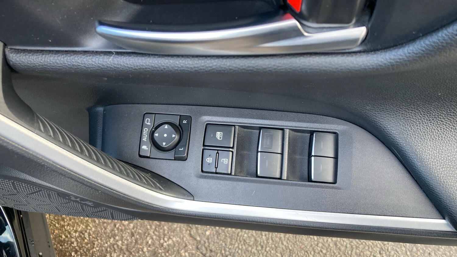 Used Toyota RAV4 2024 for sale - 76343847: Photo 40