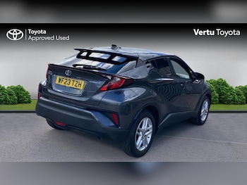Used Toyota C-HR 2023 for sale - 78788380: Photo