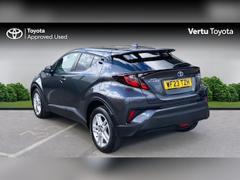 Used Toyota C-HR 2023 for sale - 78788380: Photo