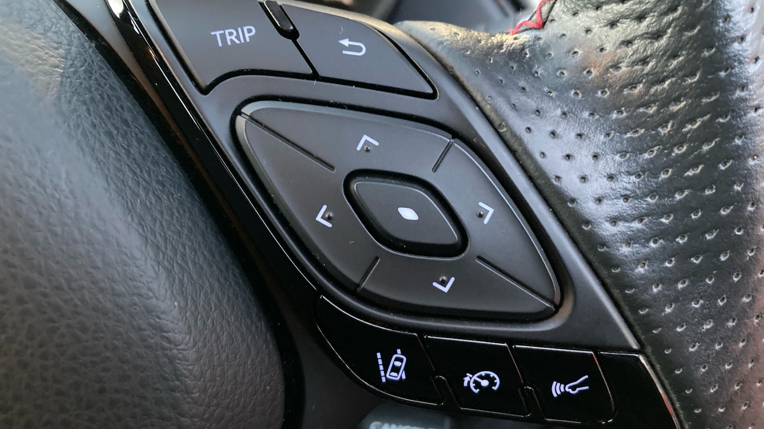 Used Toyota C-HR 2022 for sale - 77222841: Photo 37