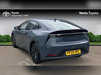 Used Toyota Prius 2025 for sale - 76464344: Photo