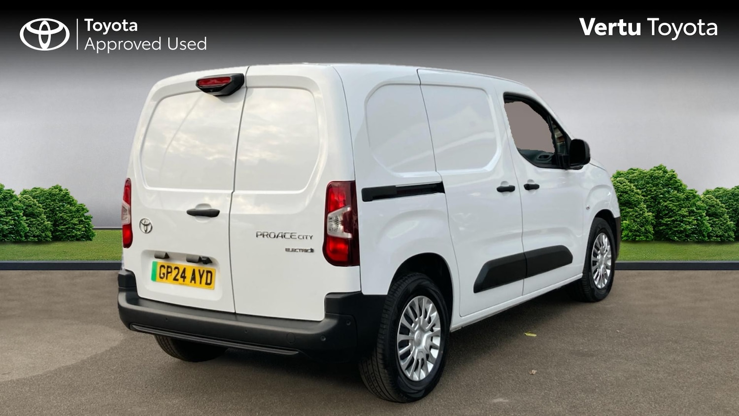 Used Toyota ProAce 2024 for sale - 76583155: Photo 2