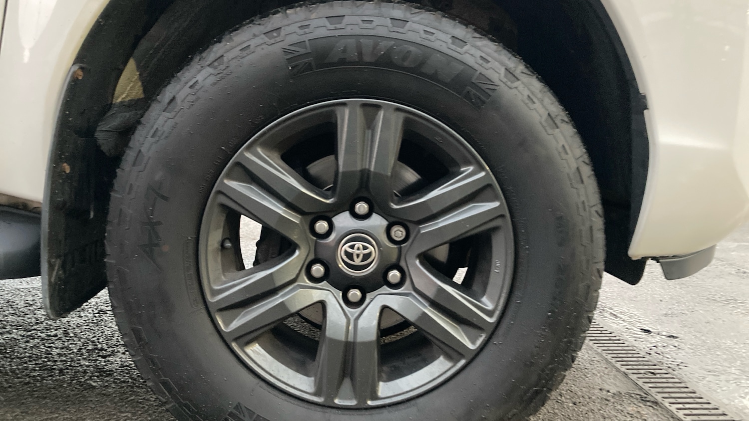Used Toyota Hilux 2022 for sale - 76640764: Photo 18