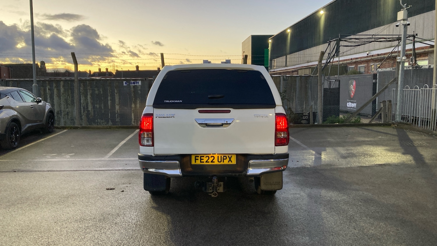 Used Toyota Hilux 2022 for sale - 76640764: Photo 19