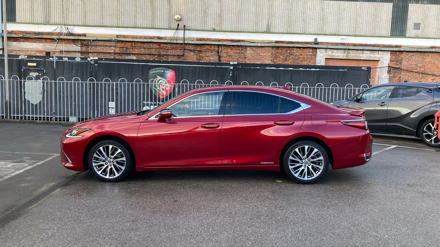 Used Lexus ES 2021 for sale - 76692654: Photo 17
