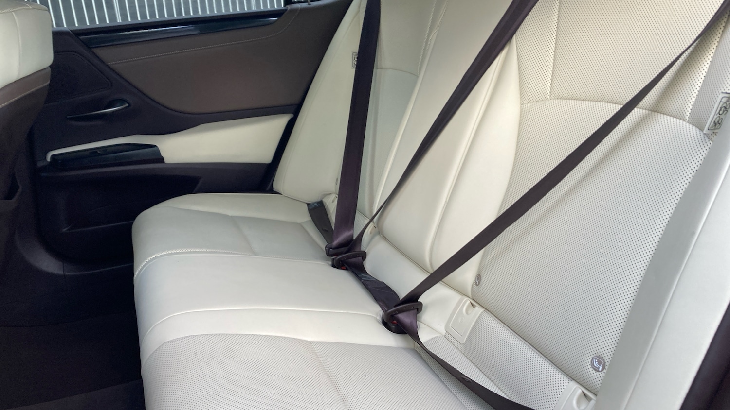 Used Lexus ES 2021 for sale - 76692654: Photo 21