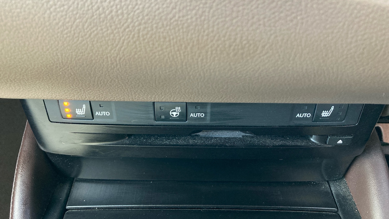 Used Lexus ES 2021 for sale - 76692654: Photo 40