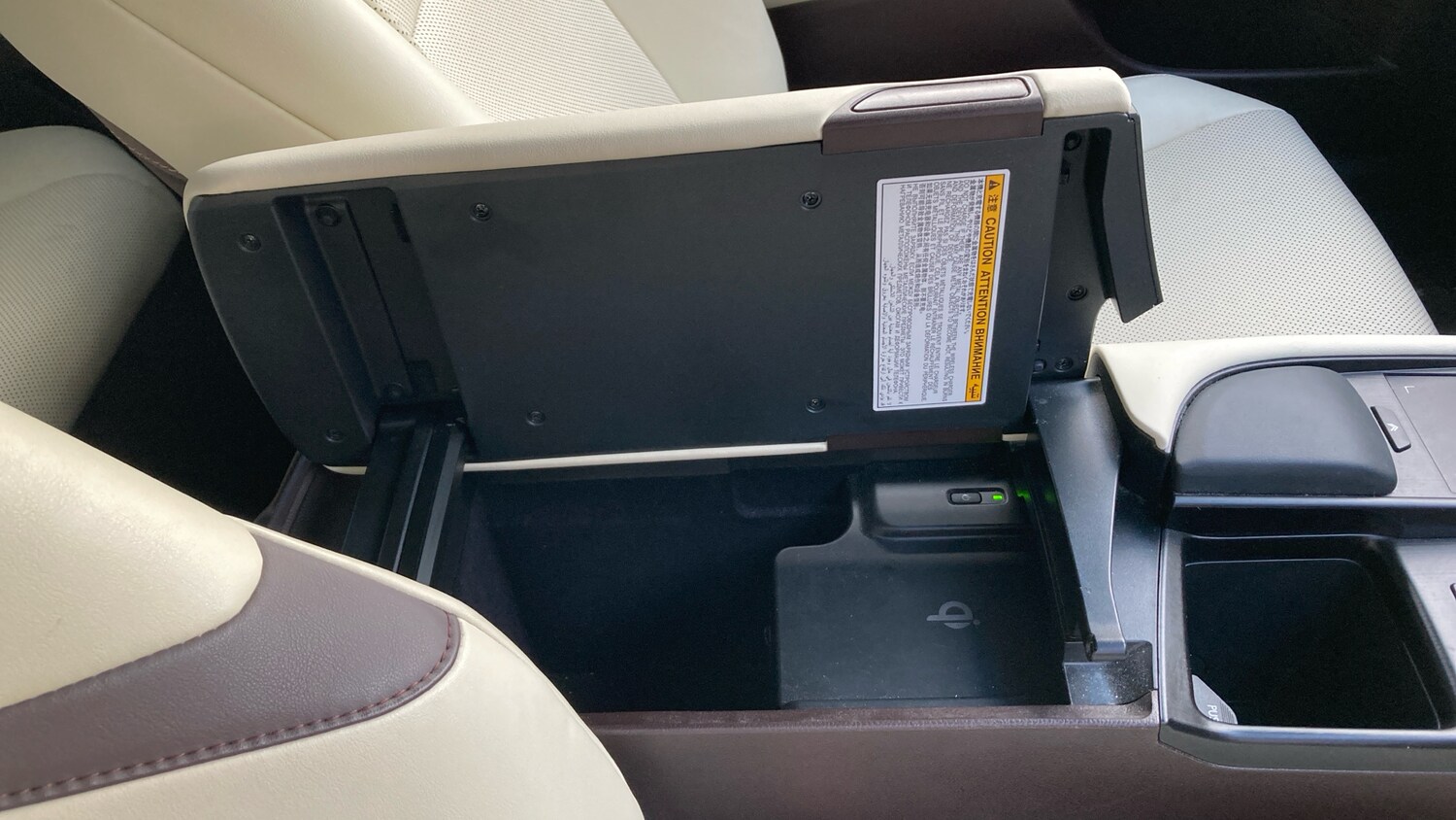 Used Lexus ES 2021 for sale - 76692654: Photo 45