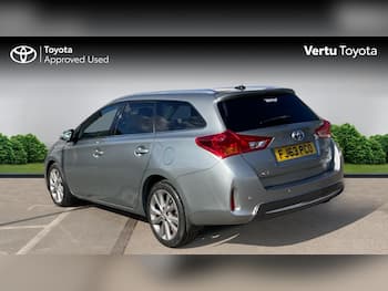 Used Toyota Auris 2013 for sale - 79617752: Photo