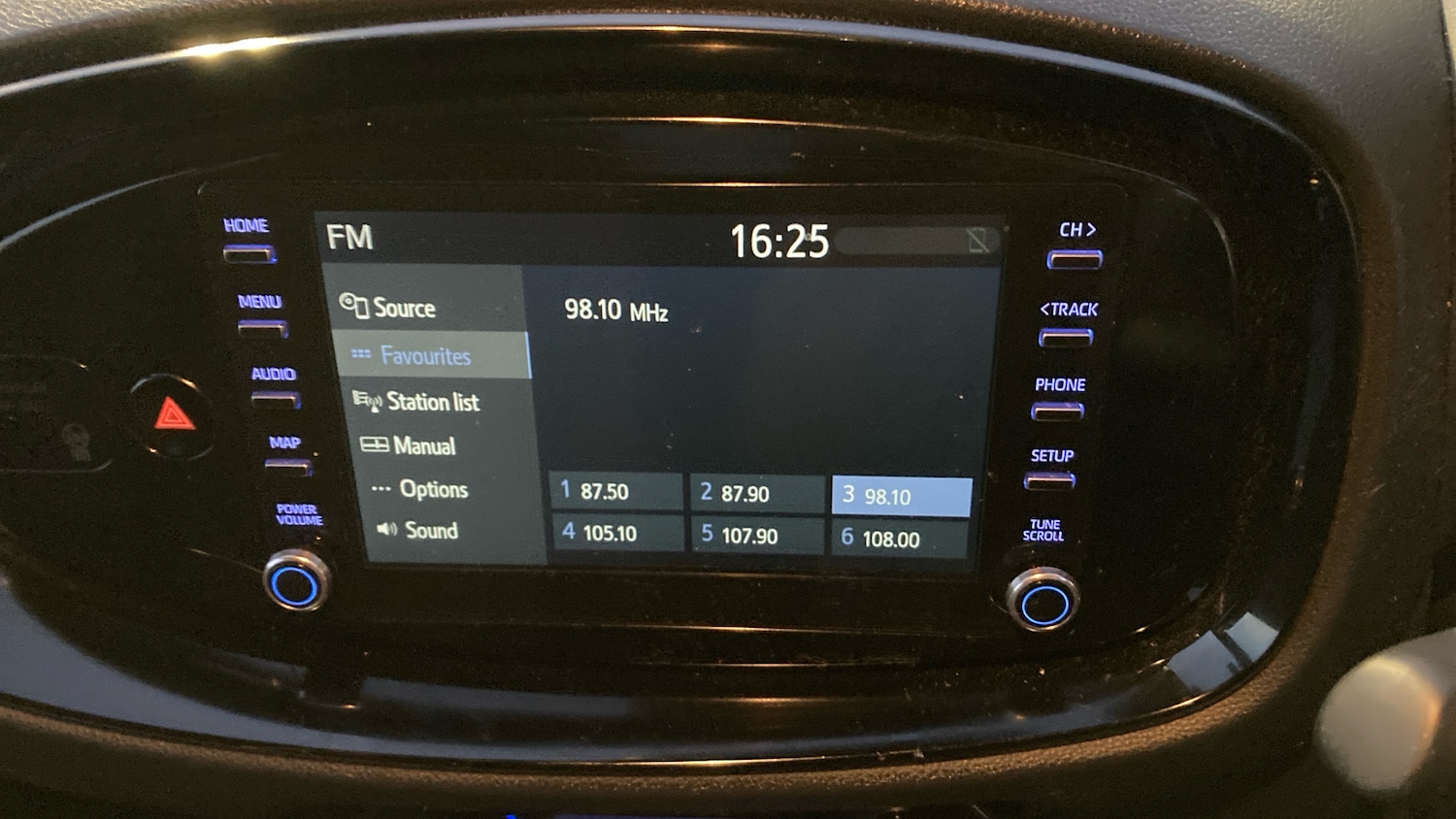 Used Toyota Aygo X 2023 for sale - 76796858: Photo 27