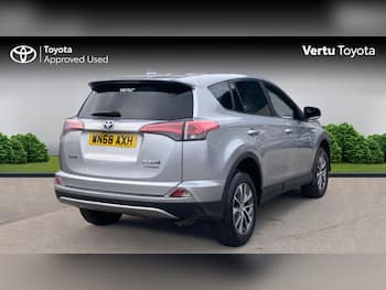 Used Toyota RAV4 2018 for sale - 79721352: Photo