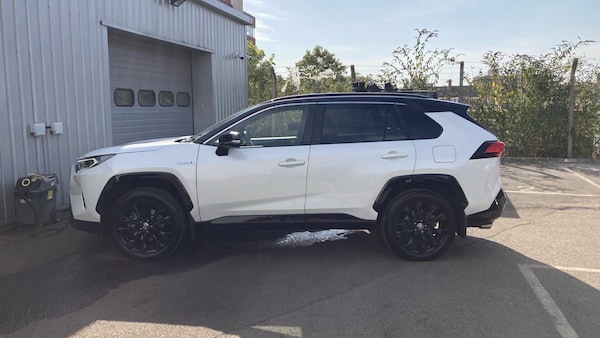 Used Toyota RAV4 2021 for sale - 75567913: Photo 17
