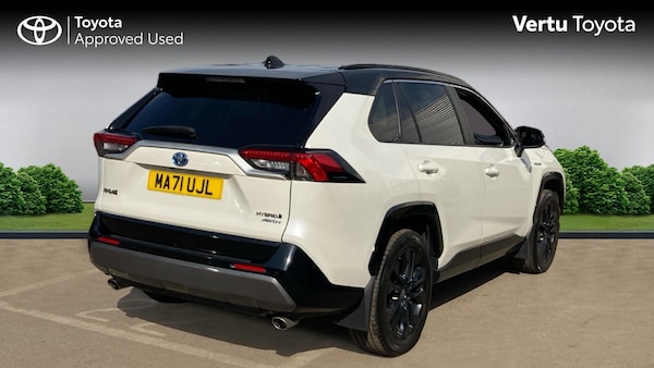 Used Toyota RAV4 2021 for sale - 75567913: Photo 2