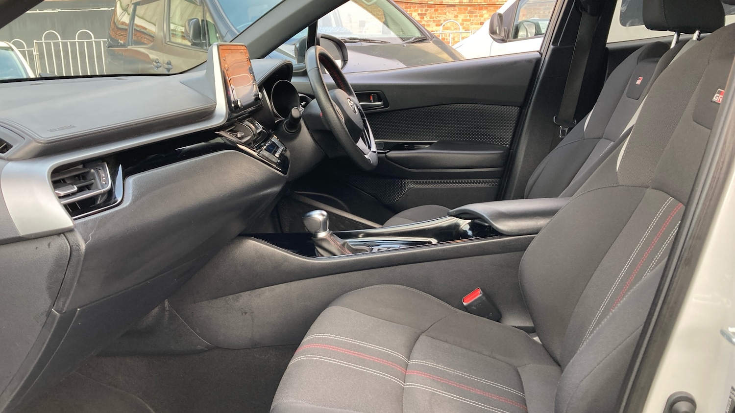 Used Toyota C-HR 2021 for sale - 77206900: Photo 10