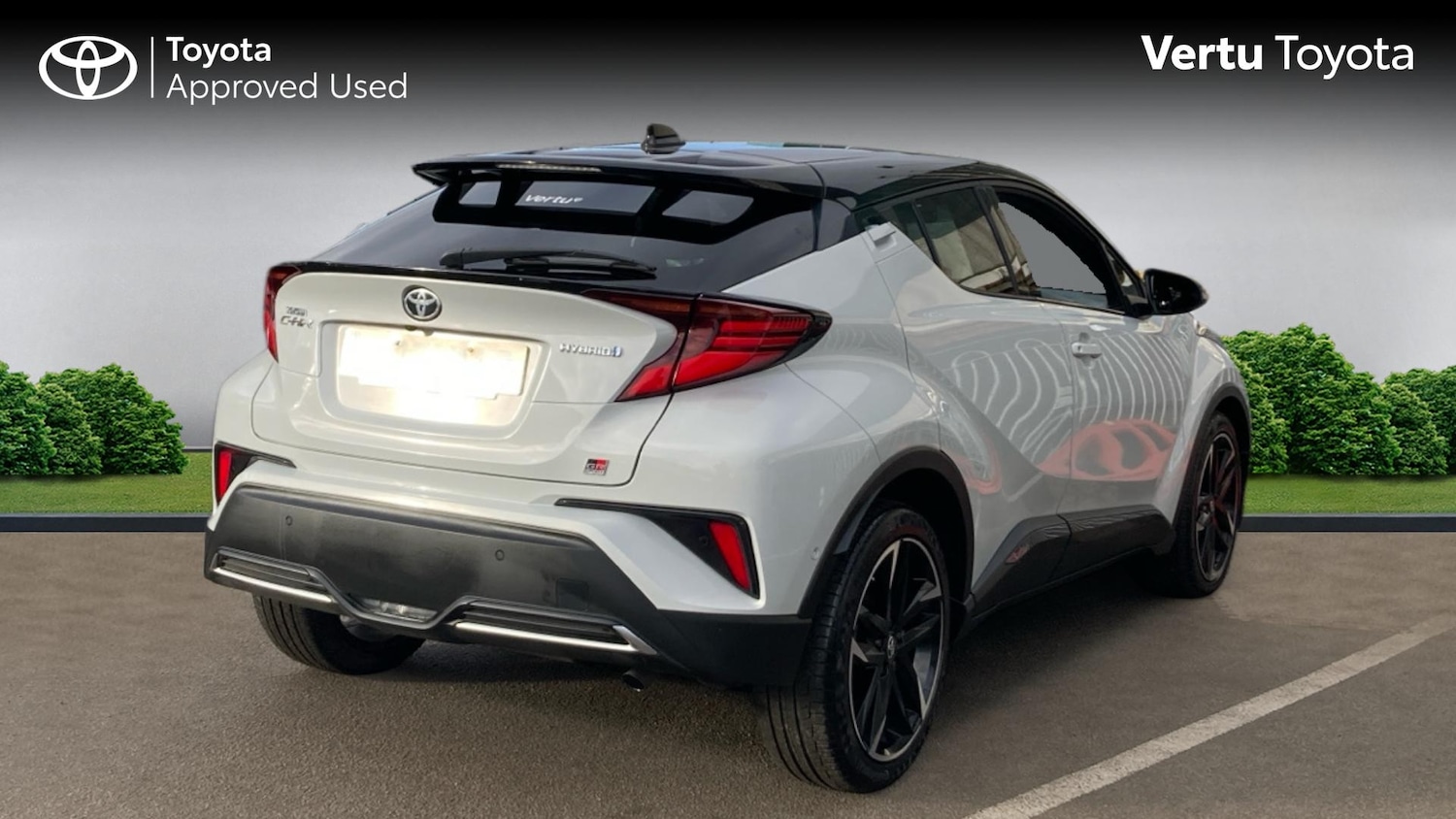 Used Toyota C-HR 2021 for sale - 77206900: Photo 2