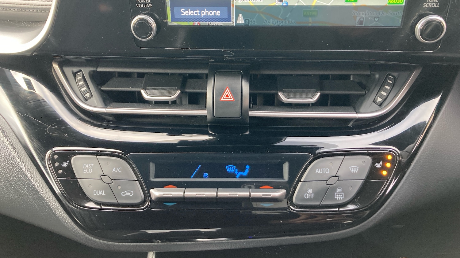 Used Toyota C-HR 2021 for sale - 77206900: Photo 30