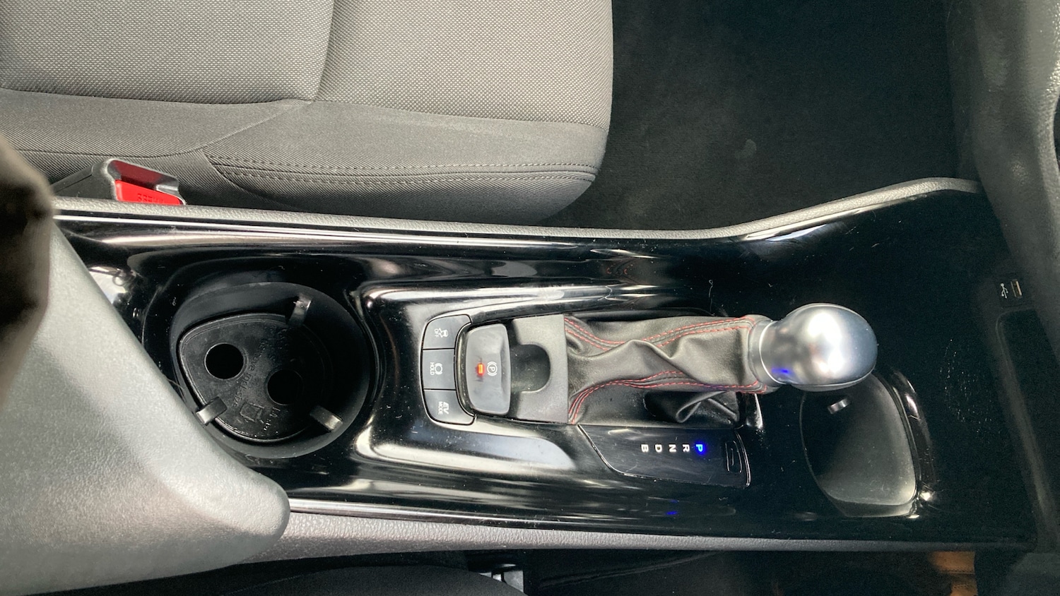 Used Toyota C-HR 2021 for sale - 77206900: Photo 33